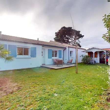 Holiday home La Perle De L Auzance *